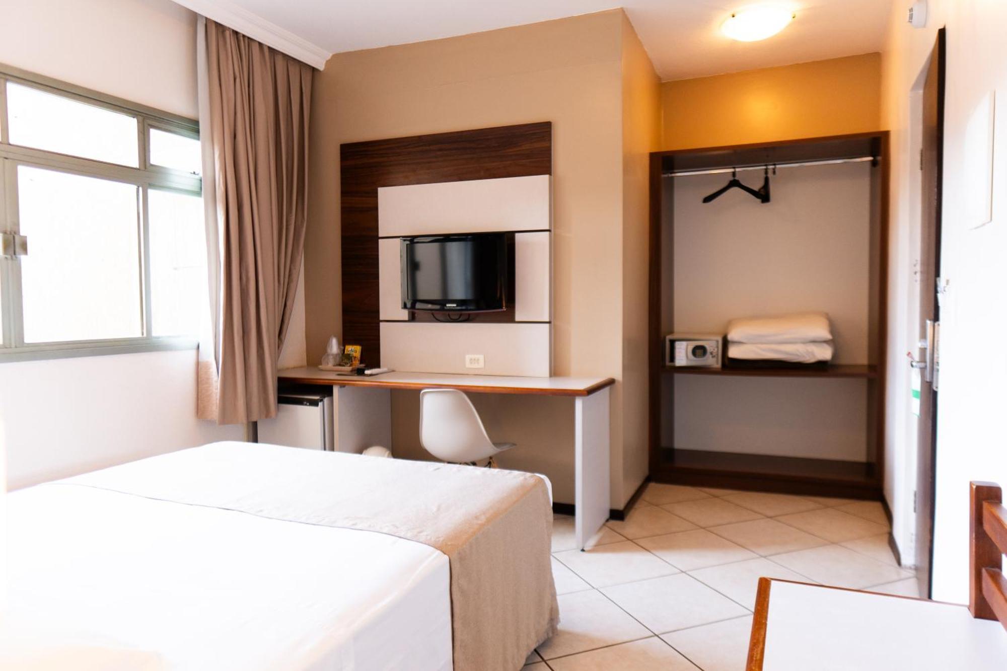 San Rafael Comfort Class Hotel Фос-ду-Іґуасу Екстер'єр фото