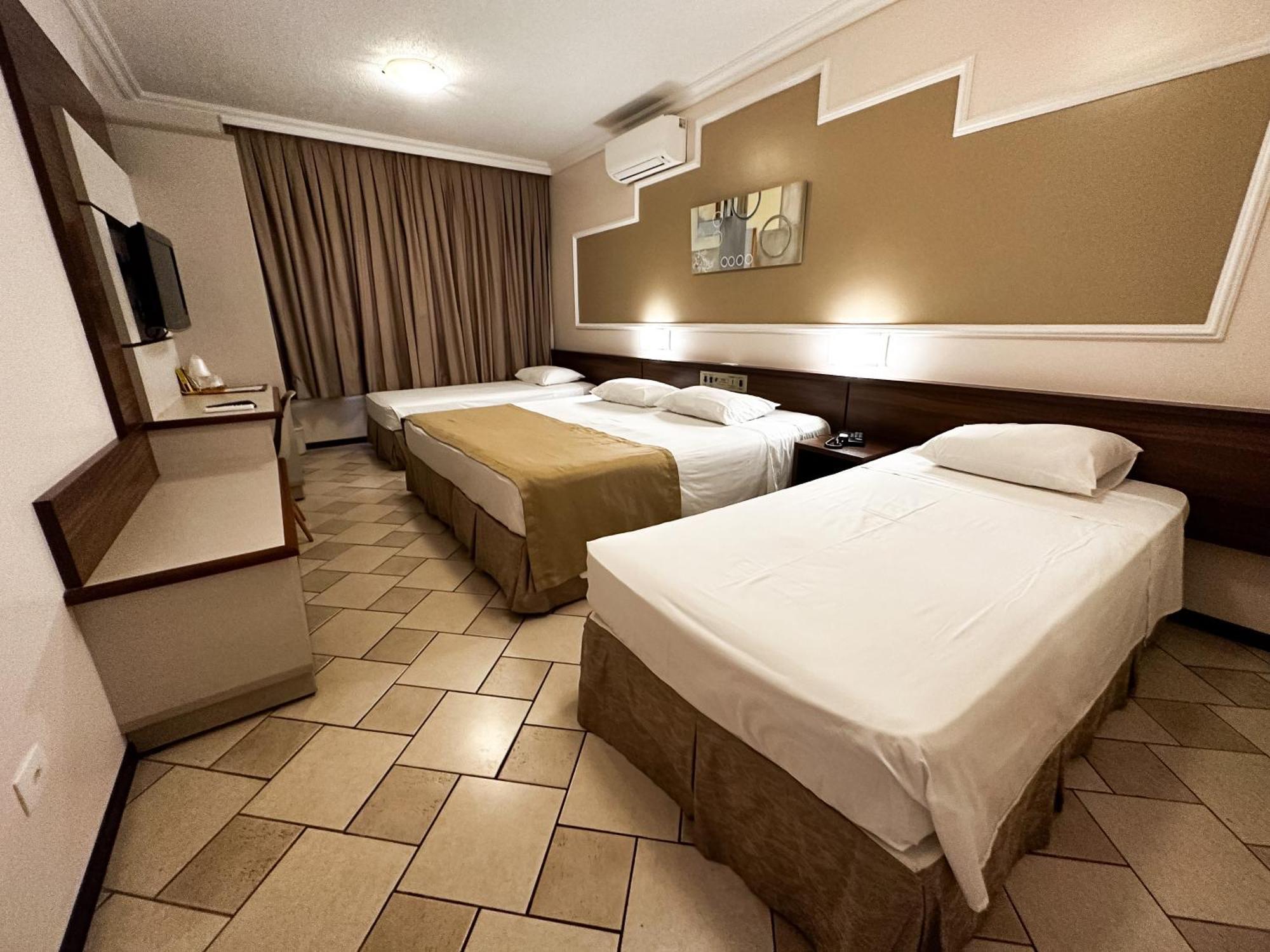 San Rafael Comfort Class Hotel Фос-ду-Іґуасу Екстер'єр фото